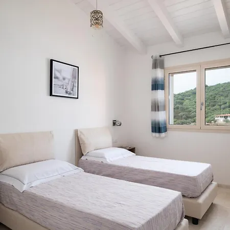 Bellevue 36b By Klodge *